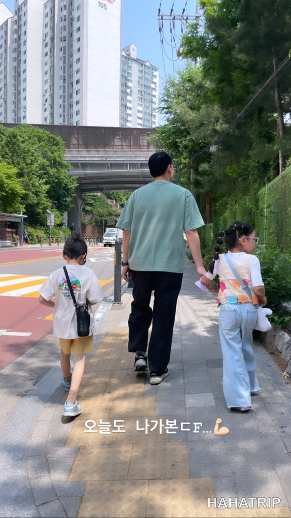 아이와 애견카페 관련 사진 - HAHATRIP 여행 가이드 아이와 애견카페 이미지 2 - HAHATRIP